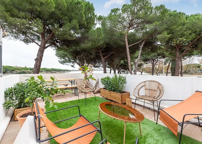 Lovely Terrace In Lgm شقة *